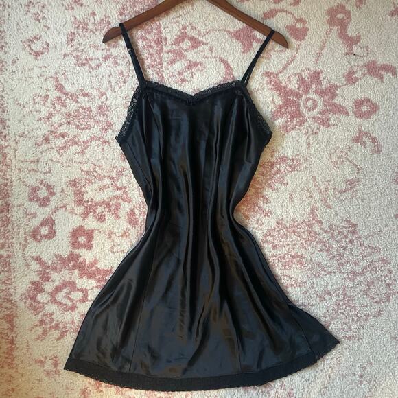 Adorable 90s Whimsygoth Black Slip Dress with Velvet Accents - Picture 1 of 6